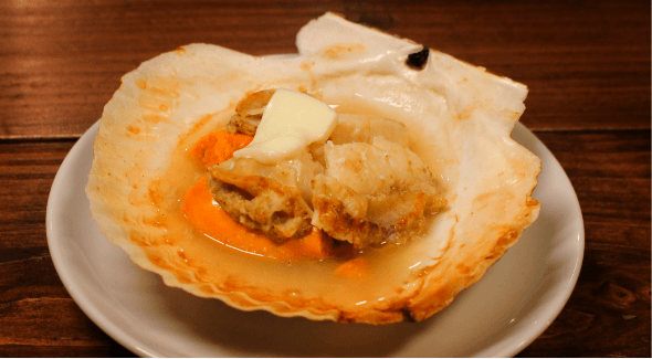 炉ばた焼き　道東産 空飛ぶ活ホタテ貝（醤油バター）